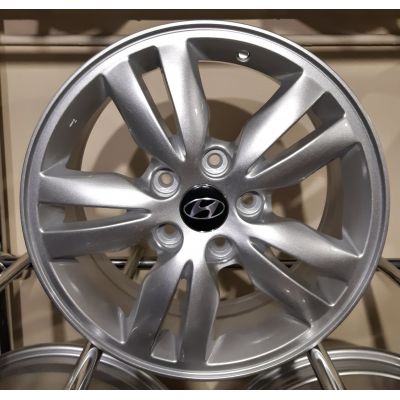 Диски Replica (ZY638) 6,5x16 5x114,3 ET47 DIA67,1 (silver)