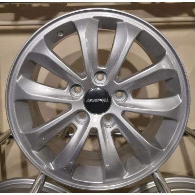 Диски Replica (ZY687) 6,5x16 5x114,3 ET45 DIA60,1 (silver)