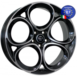 Alfa Romeo (W262) Sankt Moritz gloss black polished