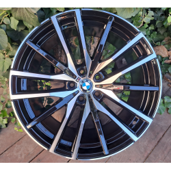 BMW (B3075) black machined face
