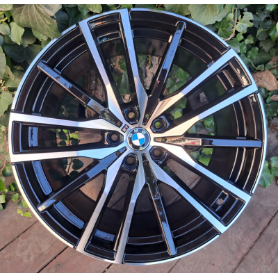 Диски Replica BMW (B3075) 10,5x20 5x112 ET40 DIA66,6 (gloss black machined face)