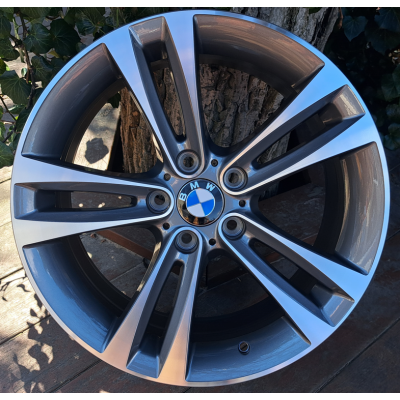 Диски Replica BMW (B5526) 8x18 5x120 ET30 DIA72,6 (gloss graphite machined face)