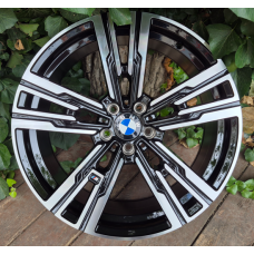 Replica BMW (B5661) 9,5x19 5x112 ET38 DIA66,6 (gloss black machined face)
