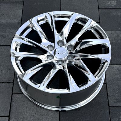 Диски Replica Chevrolet (GN7031) 9x22 6x139,7 ET28 DIA78,1 (polished)
