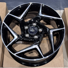 Replica Ford (FD5332-5) 6,5x15 5x108 ET38 DIA63,4 (gloss black machined face)