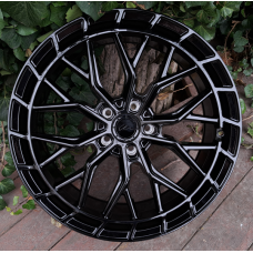 Japan Racing JR48 8,5x19 5x112 ET30 DIA72,6 (gloss black)