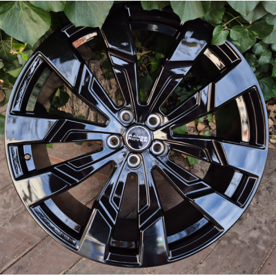 Диски Replica Land Rover (LR1131) gloss black