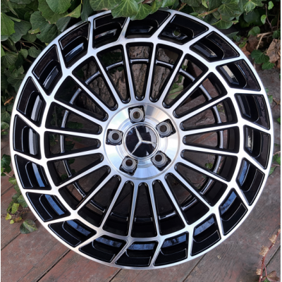 Диски Replica Mercedes (MR0359) gloss black machined face